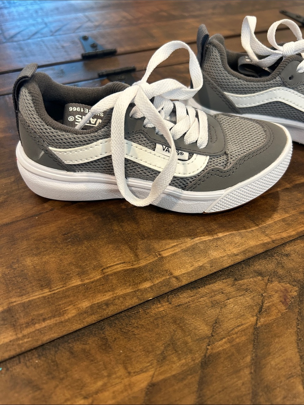 Vans Range Gray and White Kids Low-Top Sneakers - Picture 2 of 5